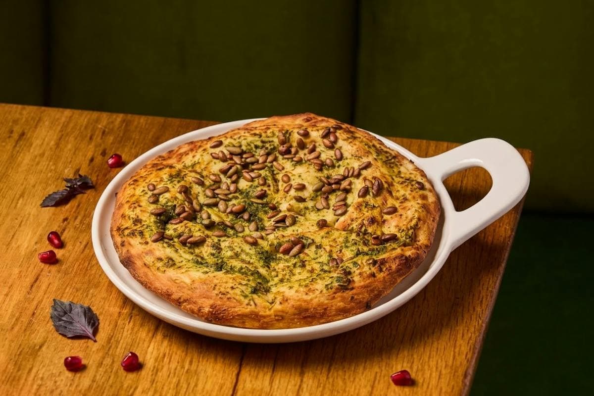 Puri Guliani Seasonal Khachapuri